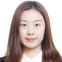 Headshot of Sophia (Xinrui) Wang.