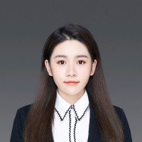 Headshot of Melody (Yunwei) Wang.