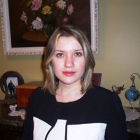 Headshot of Idaliya Mukhutdinova.