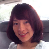 Headshot of Stephanie Zhang.